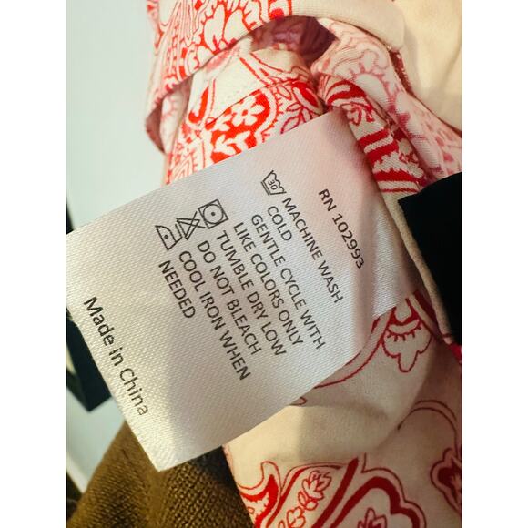 SAUNDERS COLLECTIVE Red Floral Long Sleeve Button Front Tie Waist Fredrique Top - Picture 5 of 11